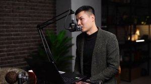 Рассказываем как развивать навык коммуникабельности с Азатом Мурадылом