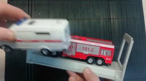 Обзор и распаковка ПОЖАРНОЙ МАШИНЫ от ТЕХНОПАРК. Обзоры моделей.