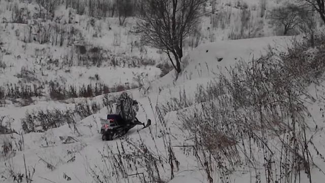 Динго Т150 по склону и через речку смотреть онлайн