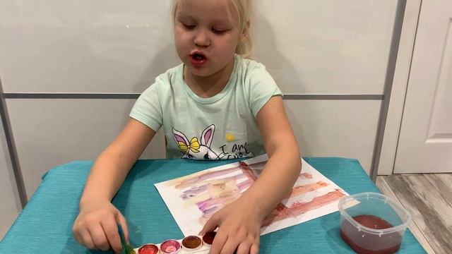 Рисуем губкой,смотрим чем лучше рисовать гуашью или акварелью. смотреть онлайн