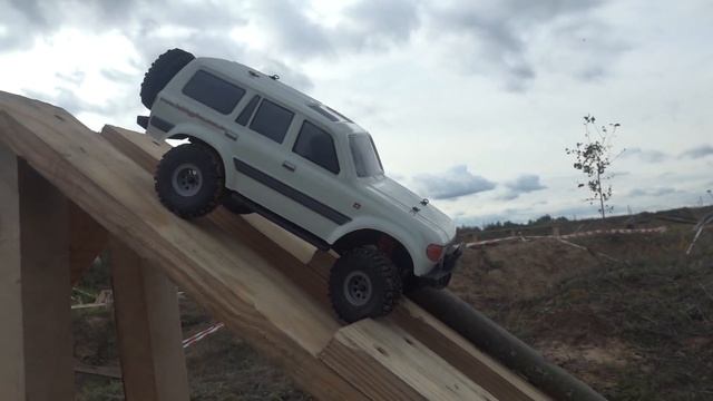БЮДЖЕТКИ ... Тест LC80 на бездорожье!