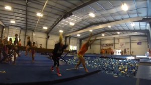 Bridget Sloan & Courtney McCool's synchronized front aerial