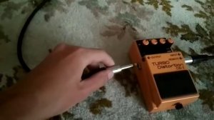Как подключить педаль(Distortion DS-2) к транзисторному комбику  ??? + звук педали