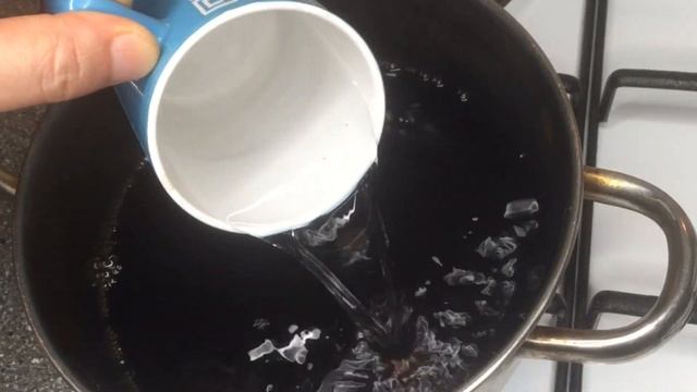 яйцо с соевый соус(계란장조림) смотреть онлайн