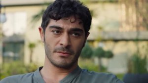 Bambaşka Biri 3. Bölüm