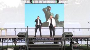 "Родина" муз. В. Дробыш Т. Леонтьев, сл. М. Гуцириев, исп. Виктор Щедров и Владимир Бриллиантов