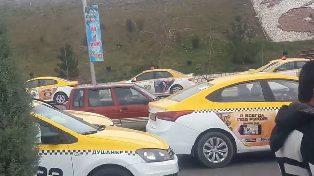 РЕКОРД 1010 ТАКСИ РАХШ ХАЙР БА КАМБАГАЛОН смотреть онлайн