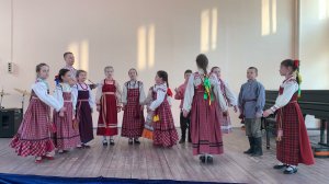 "Как с-по травкам, с-по муравкам" - плясовая песня Кировской области, Афанасьевского р-на