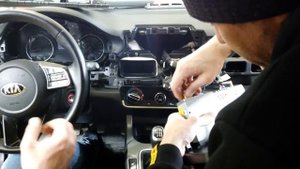 Установка головного устройства INCAR DTA-1804 на KIA Seltos