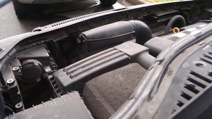 Фольксваген Туран 1,9 bxe троит...