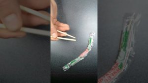 Как держать палочки для суши