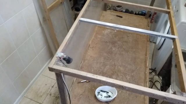 Самый лучший брудер для индюшат. Часть 1 смотреть онлайн