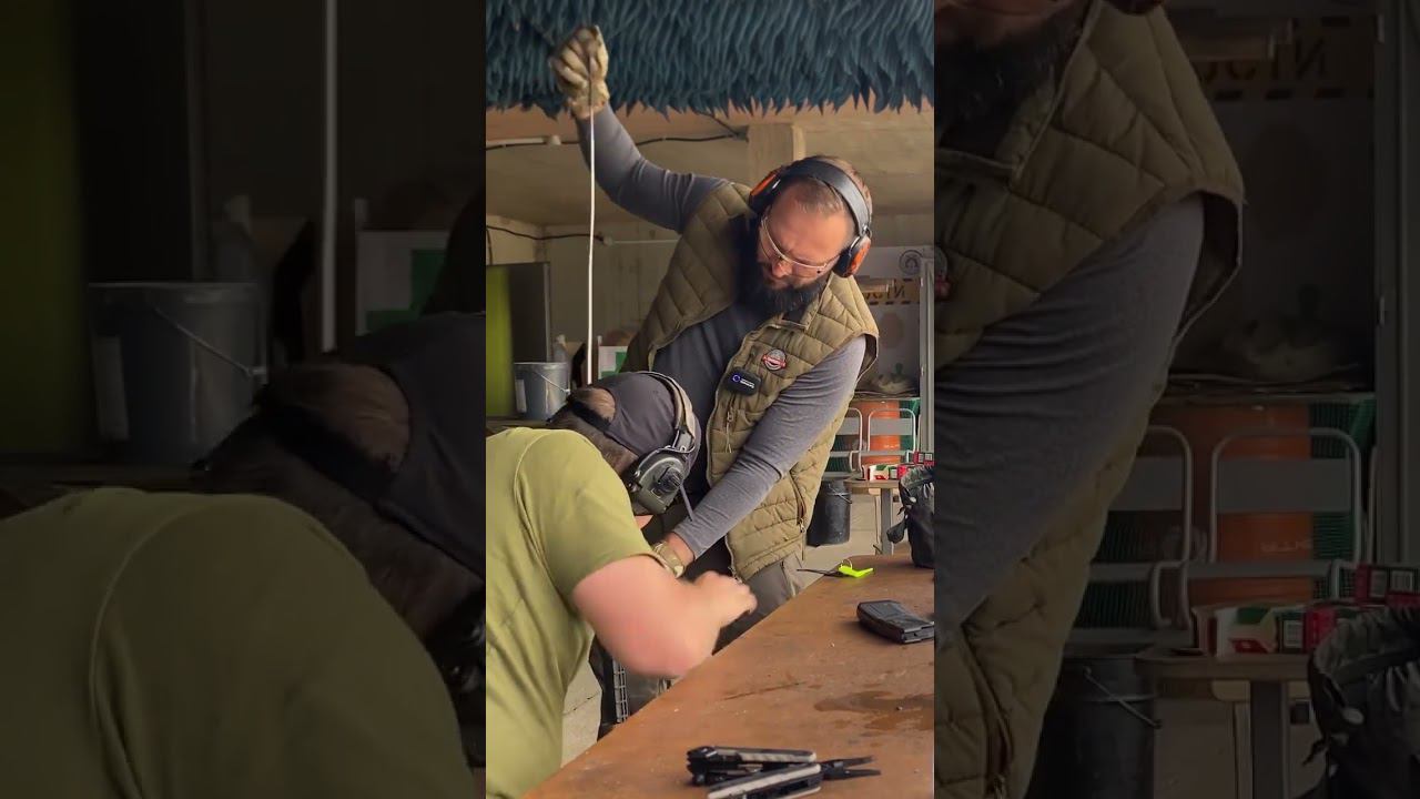 Патрон застрял в стволе смотреть онлайн