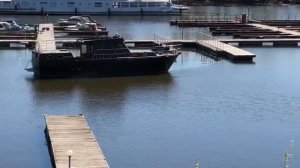 Яхта Кама КМ-93