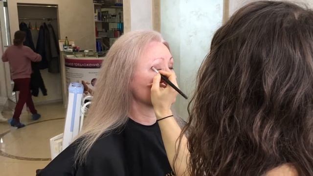 Мейкап и прическа от стилиста салона красоты Эластика смотреть онлайн