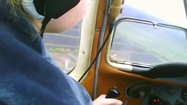 20 минут за штурвалом самолета! 1 час в небе! 9.AVI смотреть онлайн