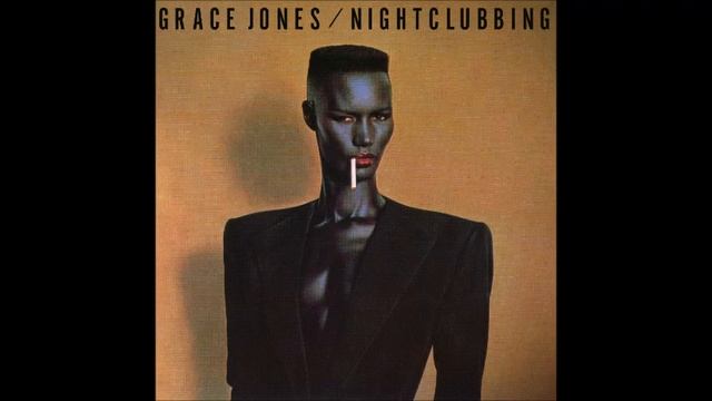 Grace Jones - Esta Cara Me Es Conocida (I've Seen That Face Before) (Libertango) смотреть онлайн