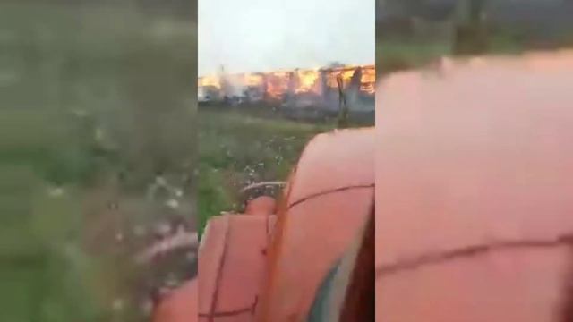 В Башкирии от удара молнии сгорела ферма. Инцидент произошел в селе Ишеево Ишимбайского района. смотреть онлайн