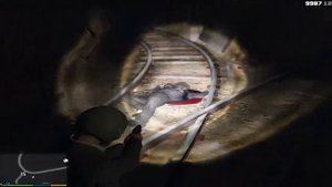 СТРАШНАЯ ПЕЩЕРА? ТРУП ? ГТА 5 НАХОДКИ!