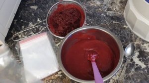 ЗАГОТОВКА ЯГОДНОГО ПЮРЕ НА ЗИМУ ! ОТЛИЧНО ДЛЯ ЗДОРОВОГО ПИТАНИЯ ! НА ЗАМЕТКУ ДИАБЕТИКАМ И НЕ ТОЛЬКО