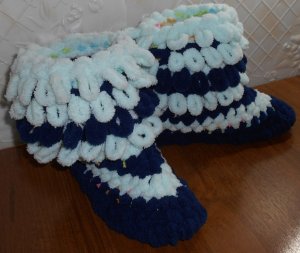 Сапожки с бахромой из пряжи Ализе Пуффи.mp4