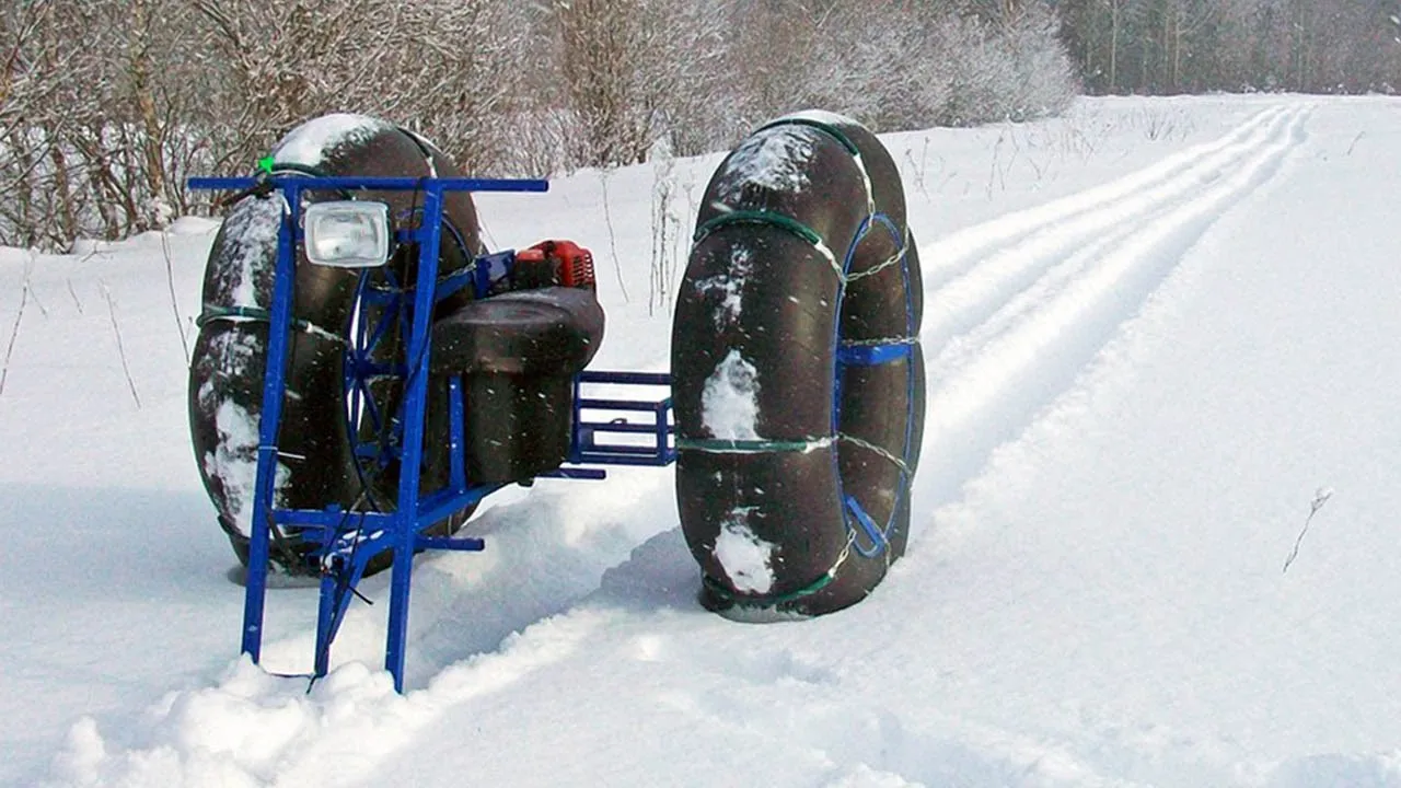 Самодельный пневмоход с мотором от бензокосы. Бурлак. смотреть онлайн