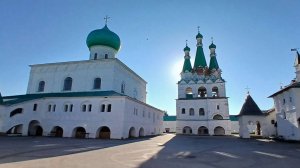 Утреня. Часы. Божественная Литургия. Свято-Троицкий Александра Свирского монастырь.