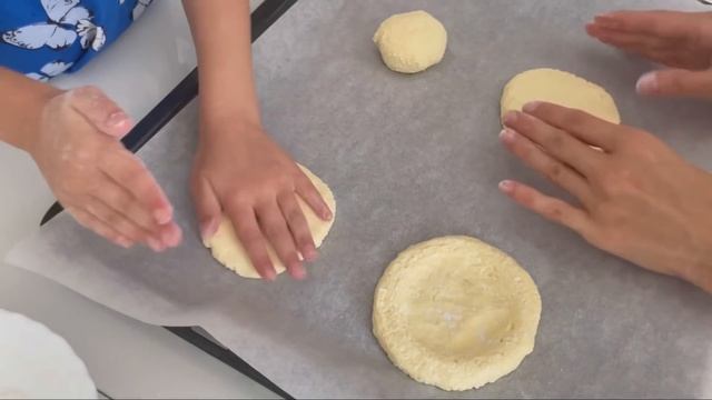 Нежнейшие ПП ВАТРУШКИ С ТВОРОГОМ И ПЕРСИКАМИ / Получаются с первого раза / Готовим с Лебедевыми