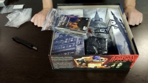 Распаковка настольной игры "Особняки Безумия" (Mansions of Madness)