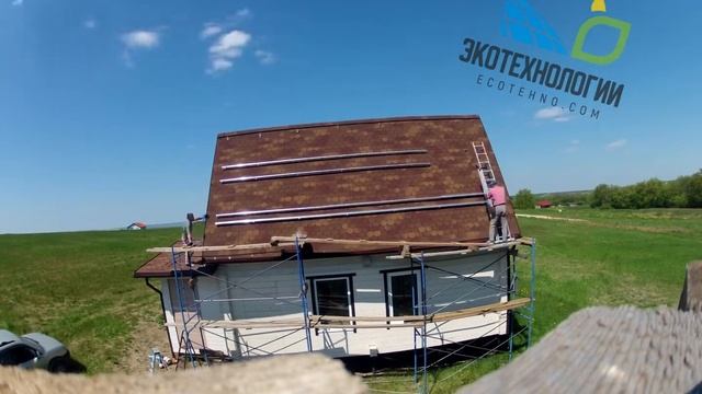 Монтаж солнечной электростанции. 10 киловатт. Гибридная. Второй день.