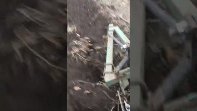 Кубота 1500 пашет ))) смотреть онлайн