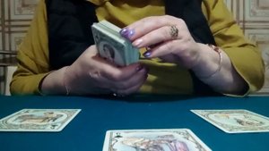 Что происходит между Крестовым Королем и Бубновой Дамой