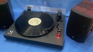 Обзор Проигрыватель Music Public Kingdom TT33AT