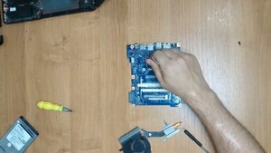 ?Разбираем, чистим и апгрейдим ? Acer es1-571