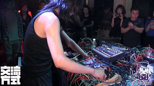 Punx at Modular Commune Vol.7 смотреть онлайн