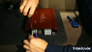 Установка усилителя DL Audio BARRACUDA 4.65, в автомобиль Тойота.