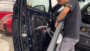 2023 Hyundai Palisade Glass and Door Panel removal