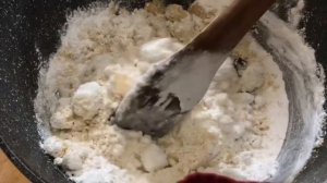 Халва мучная на «УРАЗА БАЙРАМ».Дагестанскую халву готовит мама.Halva on «Eid al-Adha».