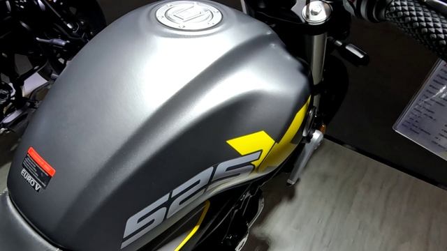 Выставка мотоциклов CFAIR. Часть 10. LONCIN, мотоциклы VOGE LX500, VOGE AC525X.