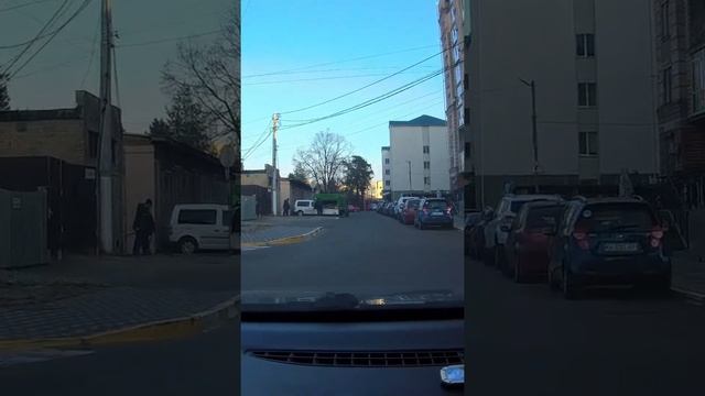 Как избежать ДТП? Безопасность Дорожного Движения смотреть онлайн