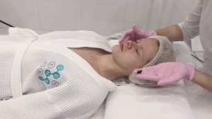 ФОТОДИНАМИЧЕСКАЯ ТЕРАПИЯ HELEO4™ Сеть клиник инновационной косметологии GEN87