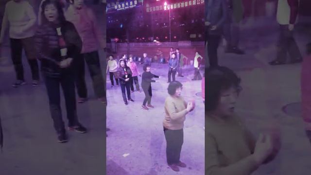 Chinese old women dancing in street | taian shandong china | #dance #chinesedance #fun смотреть онлайн