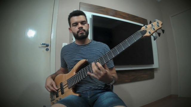 Ole Borud - Broken People - Bass cover Cort A6 смотреть онлайн