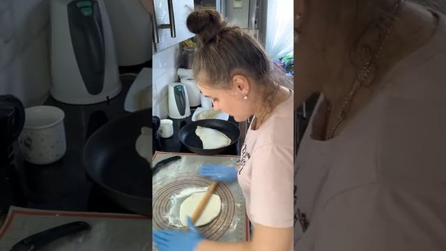 ЛЕПЁШКИ С СЫРОМ смотреть онлайн