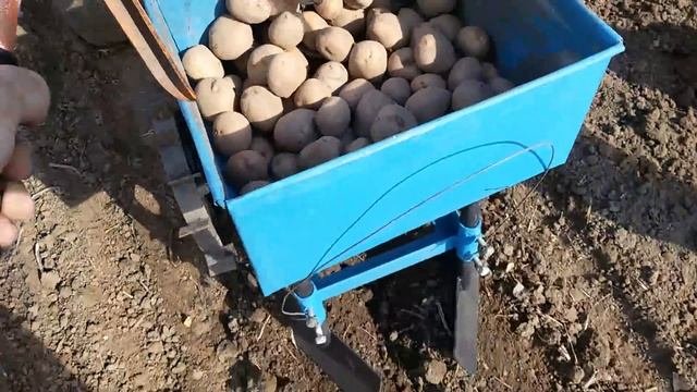 КАРТОФЕЛЕСАЖАЛКА самодельная (испытания)