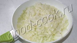 Полуржаной постный пирог с кабачками, рецепт приготовления