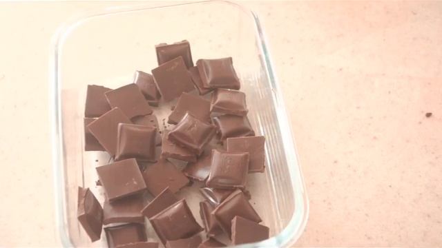 ШОКОЛАДНАЯ ГЛАЗУРЬ - ПАЛЬЧИКИ ОБЛИЖЕШЬ!!!  СУПЕР вкусная, быстрая и простая шоколадная глазурь