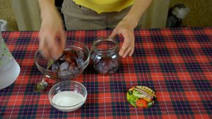 Консервированные сливы на зиму