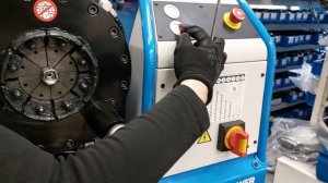 Опрессовка двух-оплёточного рукава высокого давления на станке Finn Power P32