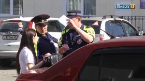 Курганские автоледи догоняли эвакуатор со своими машинами